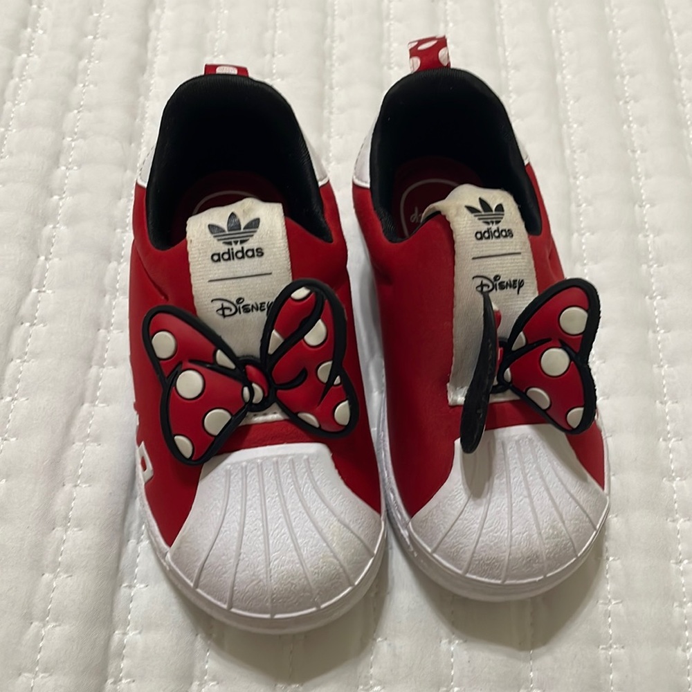 Adidas Minnie bow superstar 360